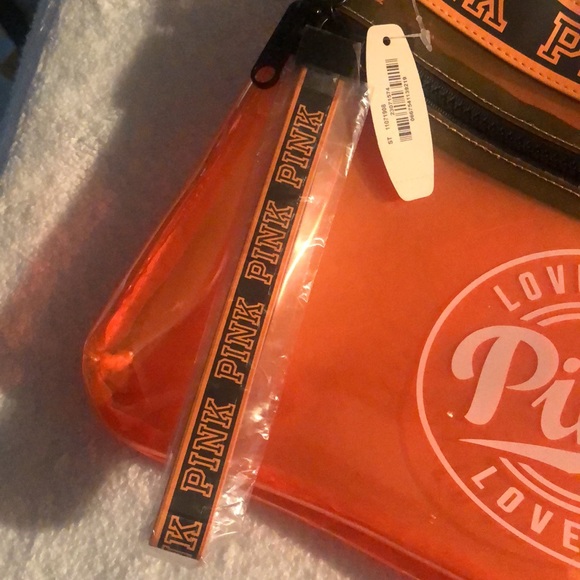 NWT PINK Victoria’s Secret Swimsuit beach bag. 2 zipper compartments. - Picture 3 of 9